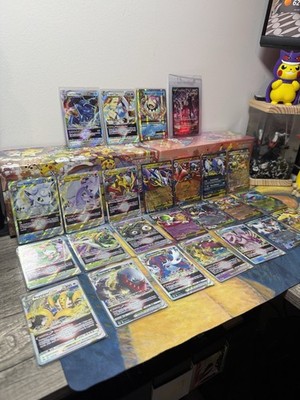 Pokemon TCG Mixed Card Lot Of 25  Umbreon V, Mega s, Vstar s & More