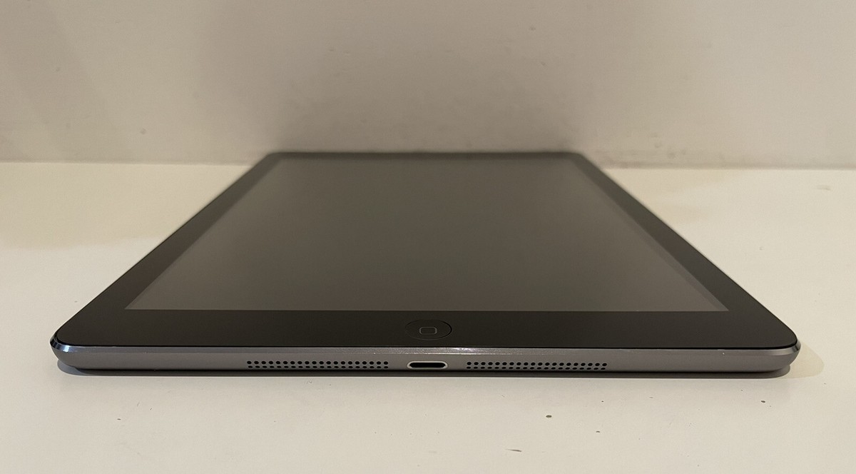 Apple iPad Air 1st Gen. 32GB Wi-Fi 9.7in - Space Gray | eBay