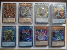 Viele verschiedene Starter & Structure Decks in Deutsch