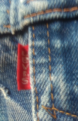" Vintage " - 1980's - Levi's - Denim Jacket - Naturally Distressed - (medium) - Picture 8 of 12