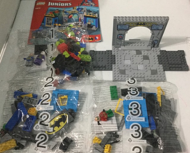 LEGO 4 Juniors Batman Defend the Batcave (10672) for sale online | eBay