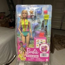 Barbie Marine Biologist You Can Be Anything Doll and Playset Mattel 2023