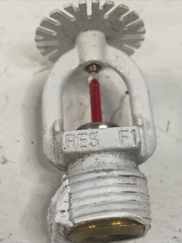 Rasco Res F1 Sprinkler Head Lot (35) - Picture 3 of 8