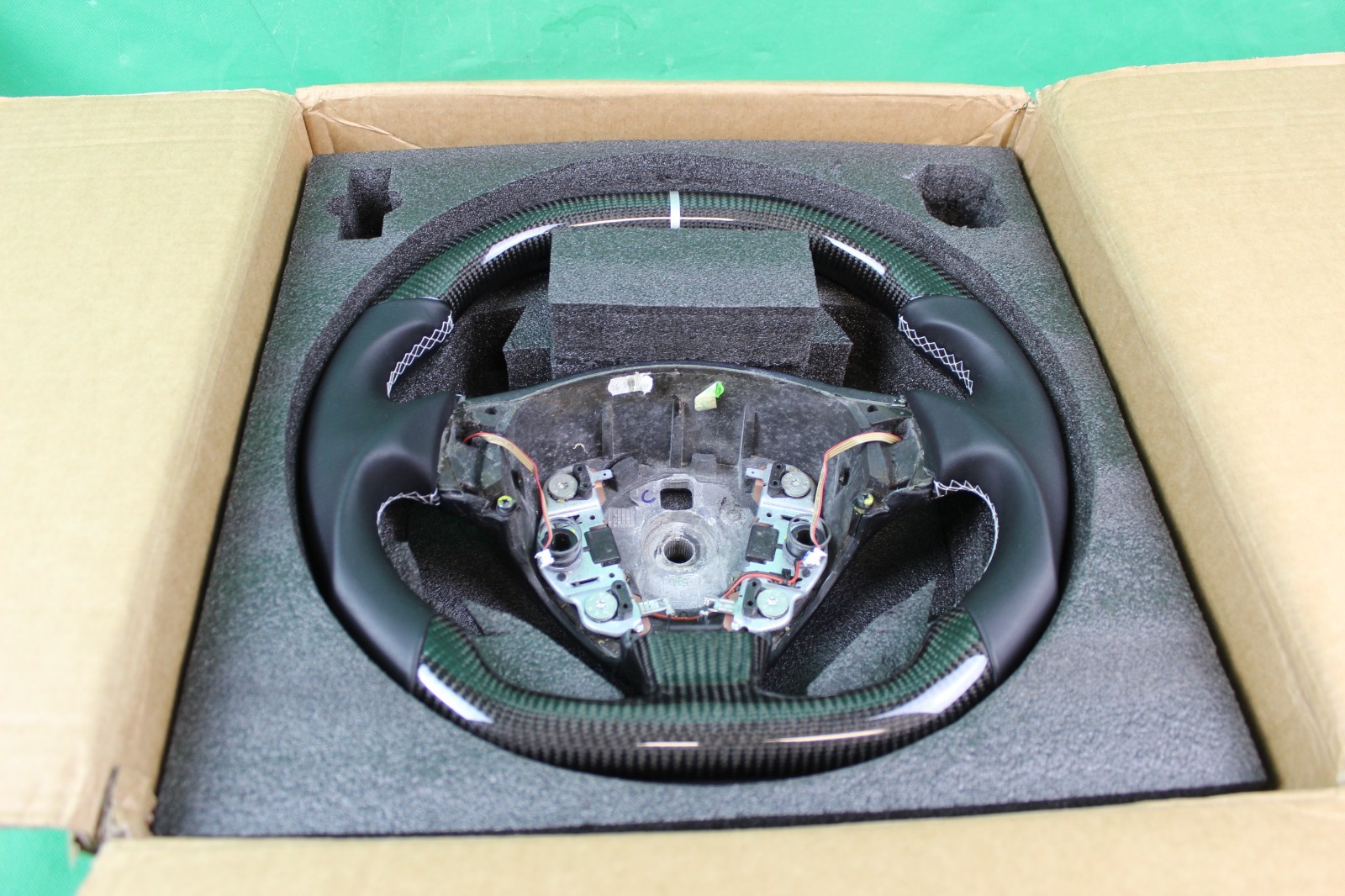 Maserati GranTurismo 2008-2019 Steering wheel White
