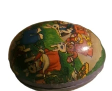 Vintage German paper mache easter egg,with Cute Bunny Inside 