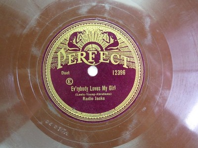 Radio Jacks - PERFECT 12386 - Ev'rybody Loves My Girl & Its Ray-Ray-Raining