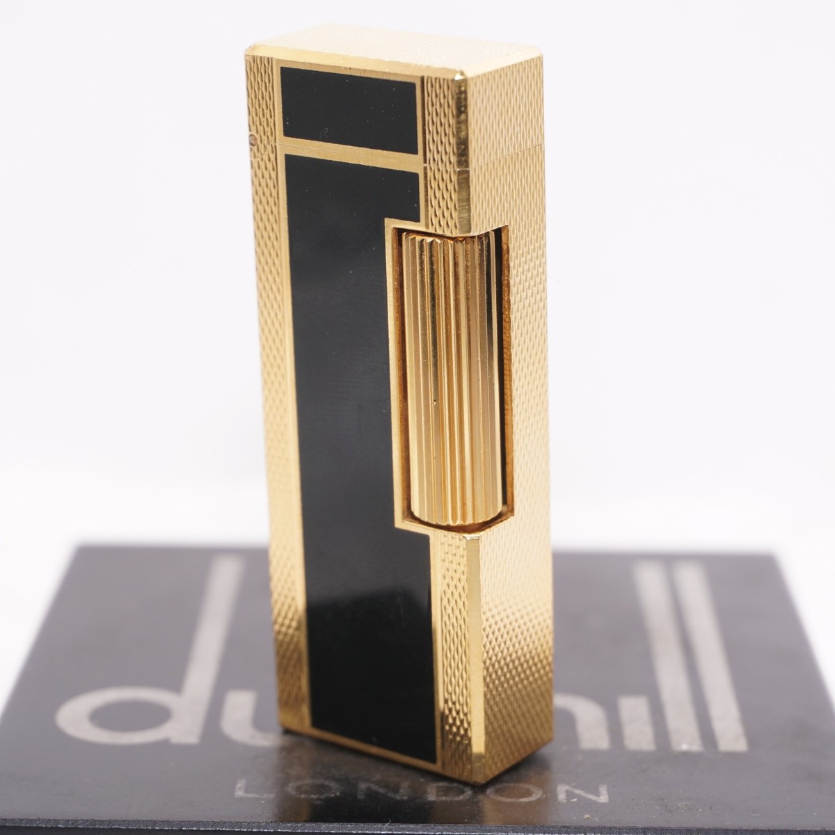 dunhill ゴールドトーン アンティーク雑貨 📌 Vintage Dunhill 24k Gold Plated Ribbed Lighter - England