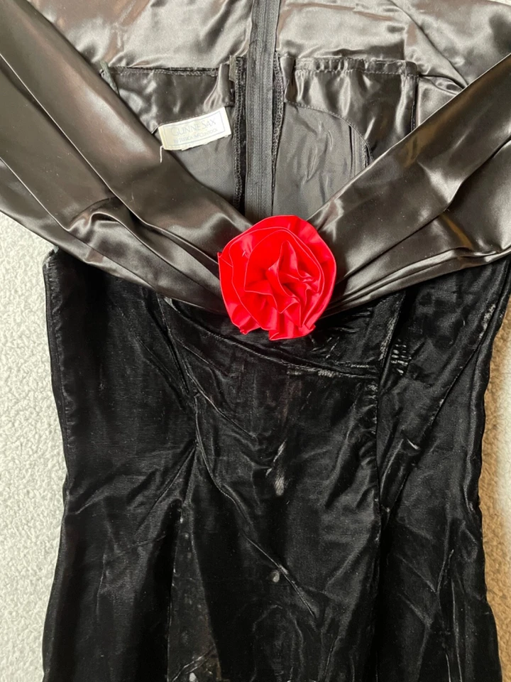 Vestido Feminino Vintage Jessica McClintock Gunne Sax P/M Bainha de Veludo Preto Antigo - Imagem 2 de 4