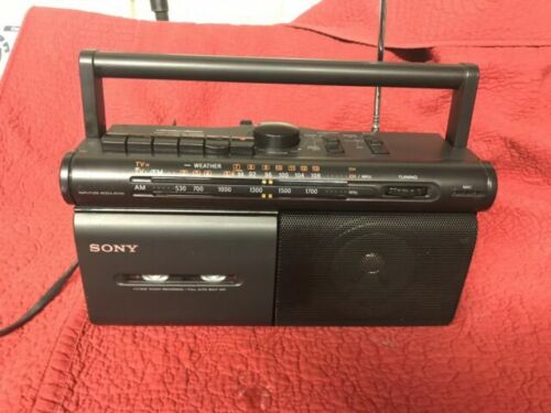 Sony Corp. Sony WM-FX401 Sony Radio Cassette Player #wm-fx401 Sony Walkman  Auto Reverse Walkman FM/AM AVLS Model# WM-FX401 Portable Cassette Tape