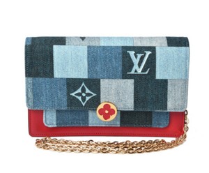 lv flore chain wallet