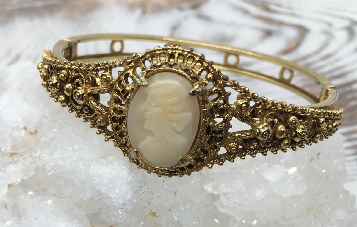 Vintage Florenza Hand Carved Cameo Hinged Bracelet