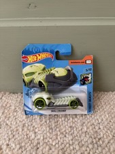 Hot Wheels Street Beasts Skull Crusher Long Glow In The Dark Rare
