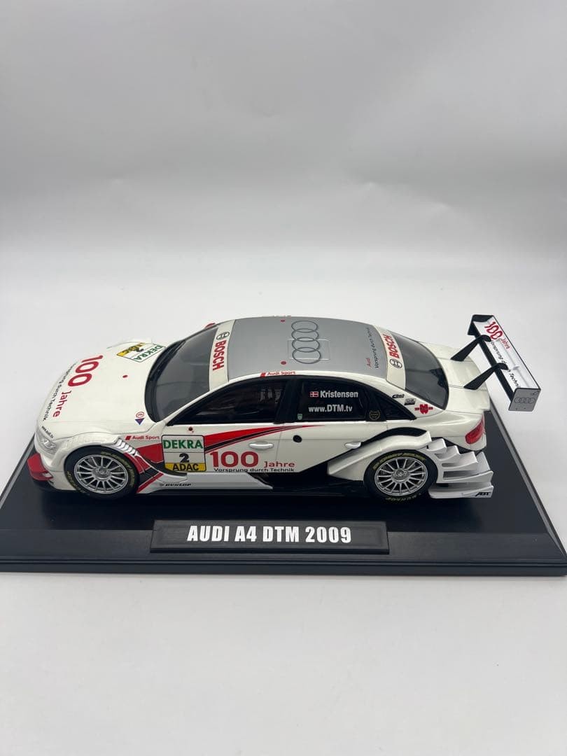 No237 Junk Mini Car 1/18 AUDI A4 DTM 2009, used, missing left