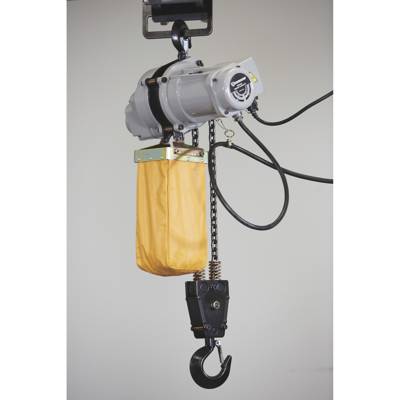 Strongway Electric Chain Hoist, 1-Ton Load Capacity, 9.8ft. Lift