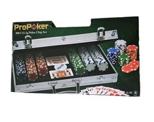 ProPoker 300 x 11.5g Poker Chip Set with Aluminum Case