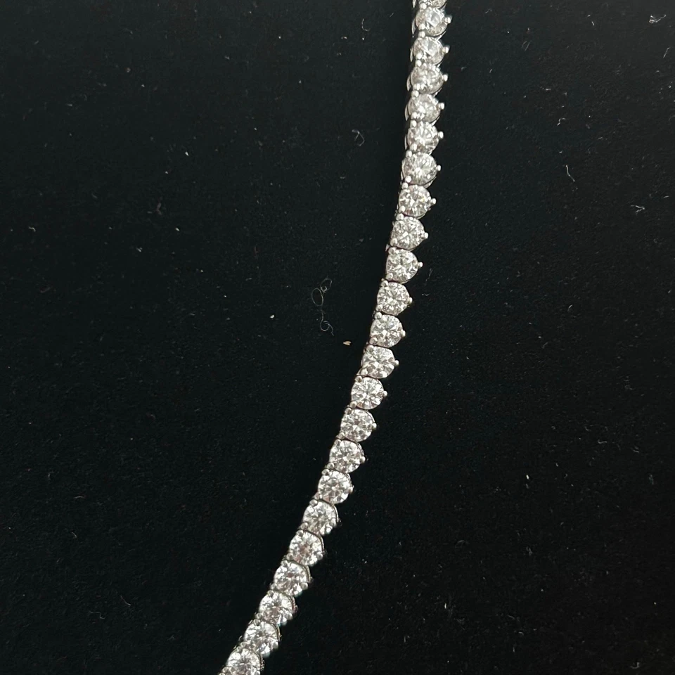 Collar Tenis 18 Pulgadas Plata de Ley 925 + Circonita Cúbica Silueta Clásica Foto 4 de 4