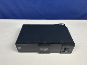 1997 - 2006 JAGUAR XJR XJ8 XK8 XKR PLAS X100 6X CD CHANGER  LNF4160AA