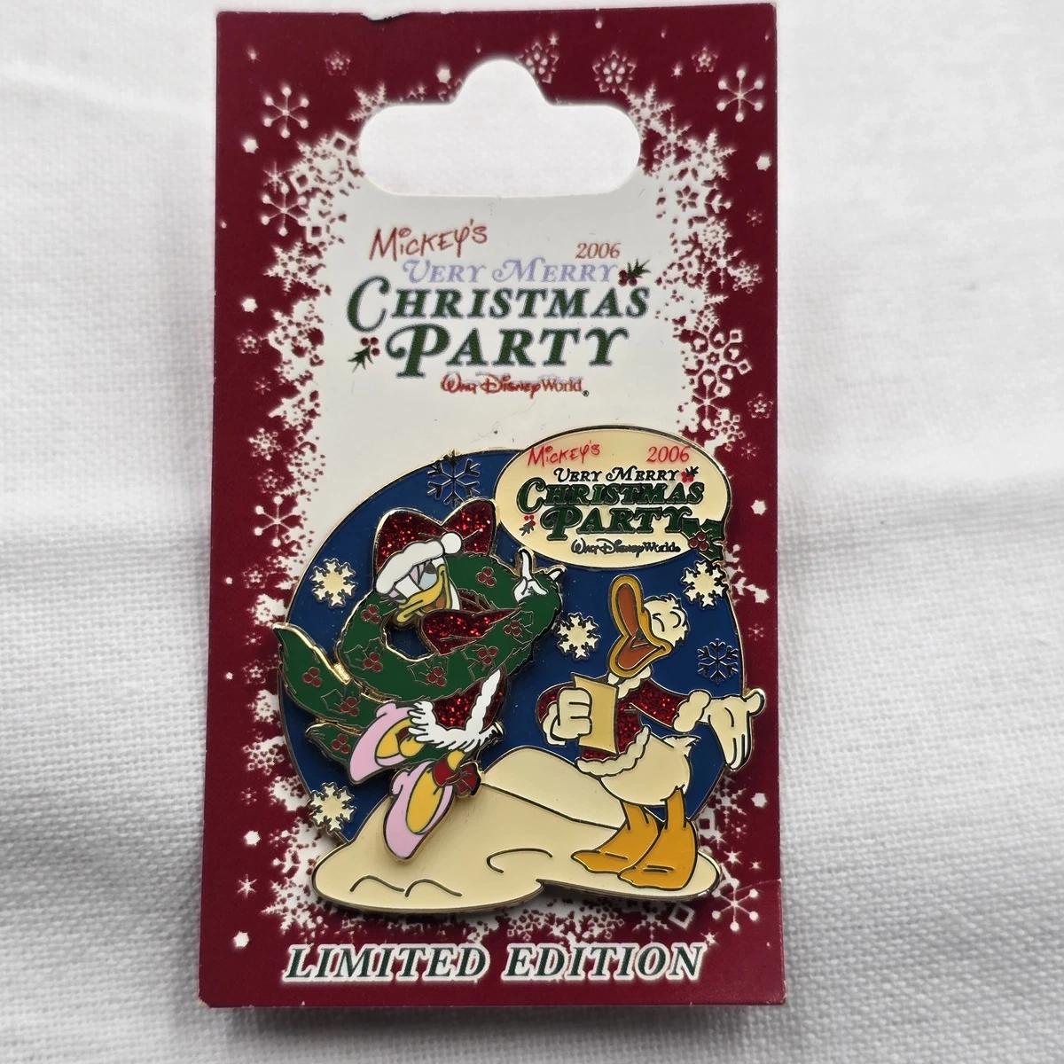 Very merry christmas party 2016 ピンバッジ mickeys very merry christmas party pins products for sale | eBay