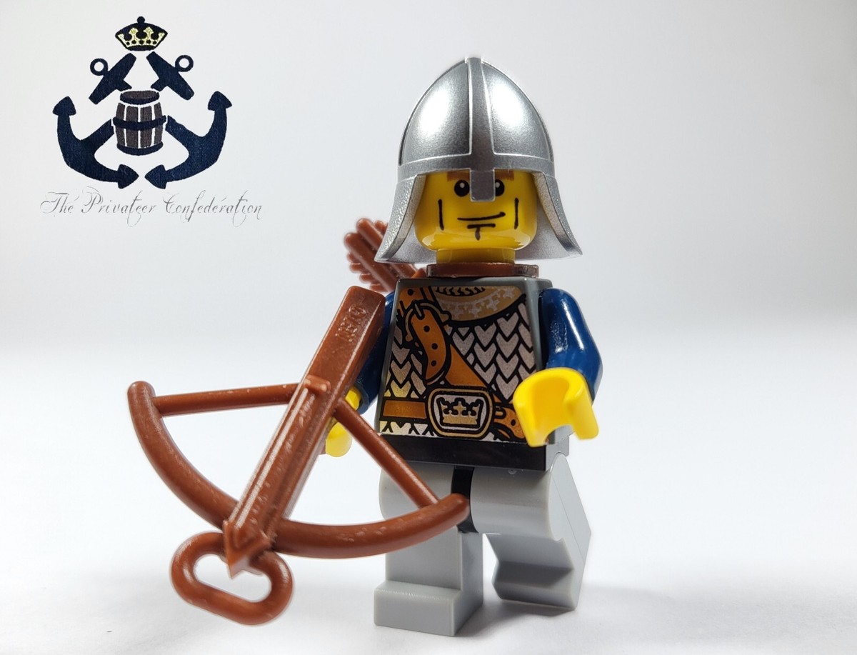 LEGO 2008 Minifigure Castle Fantasy Crown Knight Archer Scale Mail