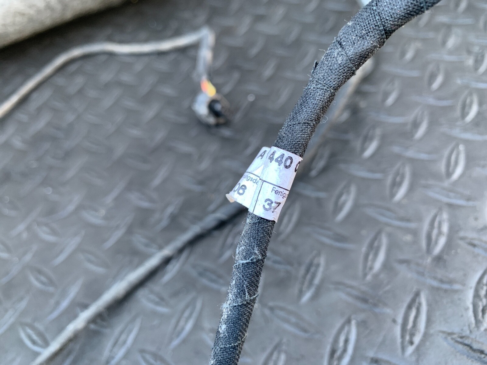 MERCEDES W164 ML550 ML320 ML63 ML350 REAR BUMPER PARKING PDC WIRING