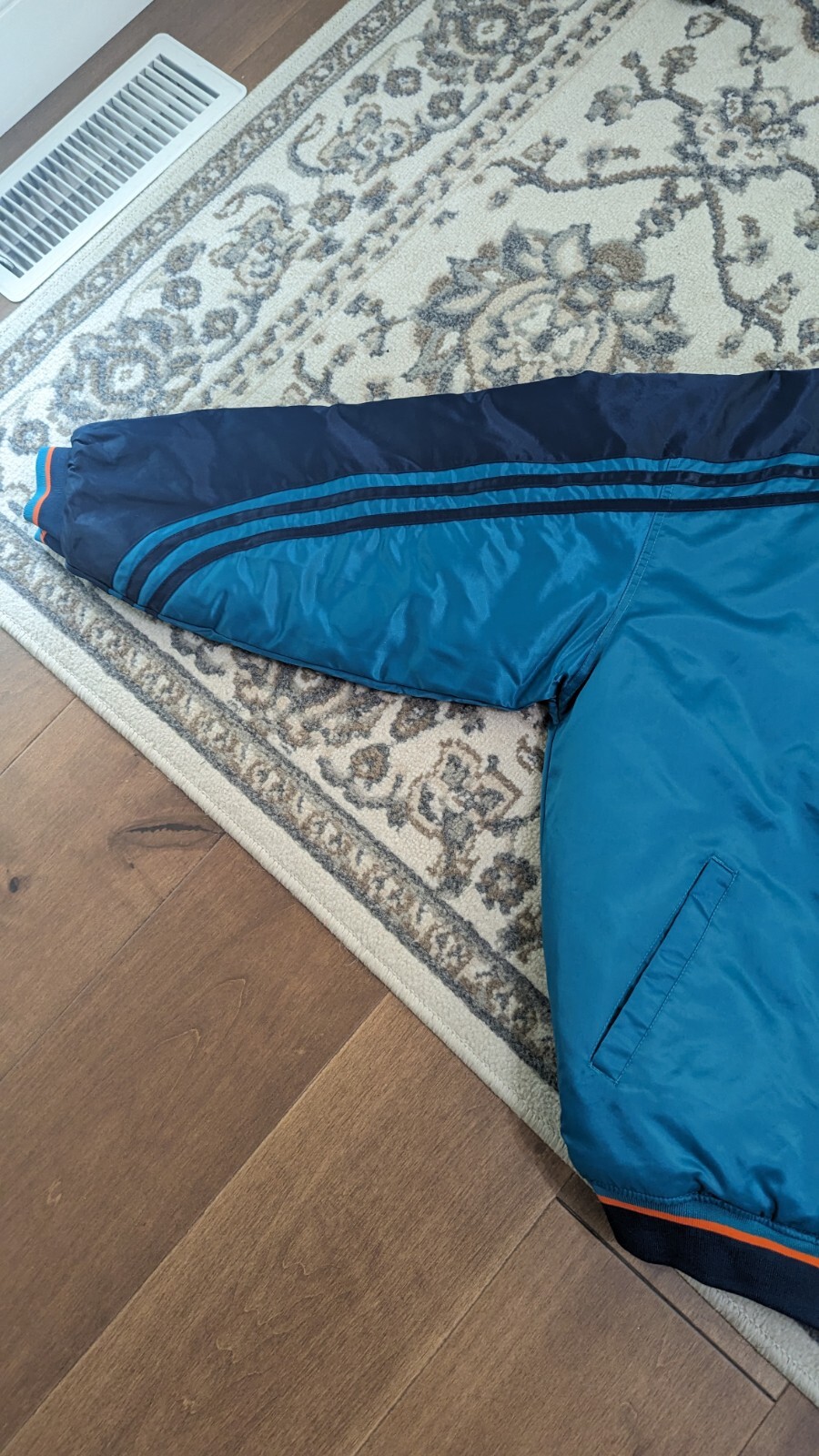 Foto 5 di 19