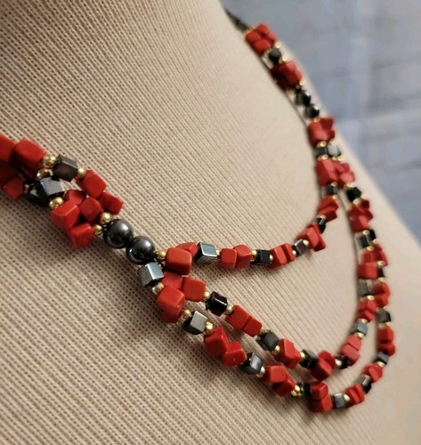 Hand Crafted Marcasite And Coral Layered Necklace 18" To 22" Gray Red - Picture 2 of 5