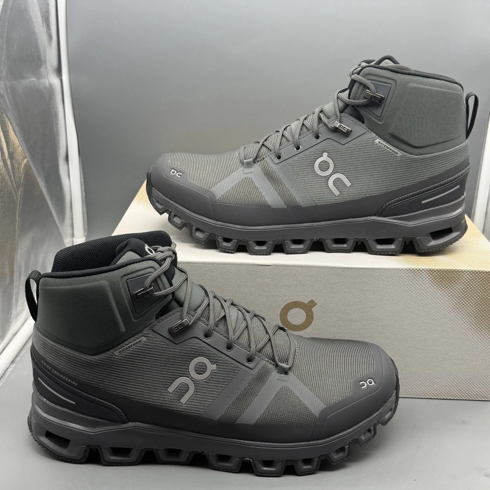 On Cloud Cloudrock Rock Waterproof Men’s 10 Trail Hiking Shoes ‘Rock/Eclipse’