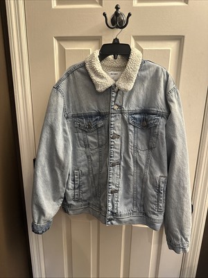Men's Old Navy Sherpa Lined Denim Jacket size Large