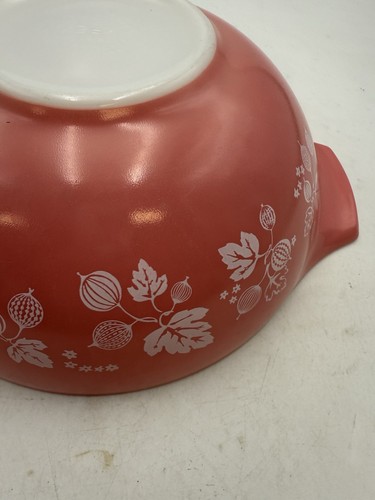 Vtg PYREX Pink White Gooseberry Cinderella 4 qt Mixing Bowl 444 EXCELLENT Cond! - Picture 14 of 16