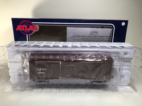 Atlas escala O SANTA FE ATSF TM 40' STOCK CAR 2002415-1 con caja | Condition: Used