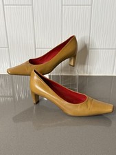 Vintage Mario Bruni Leather Womens Shoes in Camel Size 7.5 Made Italy