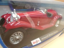 1/18 Alfa Romeo 8C 2300 Spider Alfa Romeo 8C Spider die-cast minicar