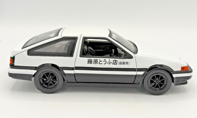 Jada 1:24 Toyota Trueno AE86 Initial D Fujiwara Tofu Shop Diecast Car Loose
