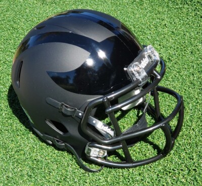 chicago bears kids/youth football helmet uniform set Franklin Sports Chicago Bears Deluxe Football Uniform Set