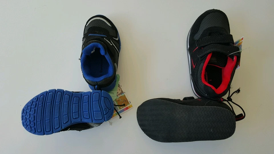 Zapatillas/zapatos deportivos ligeros azules o rojos Garanimals para niños pequeños: 2-6 Foto 4 de 4
