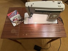 Singer sewing machine 507 Electric Table Fold away  Cabinet