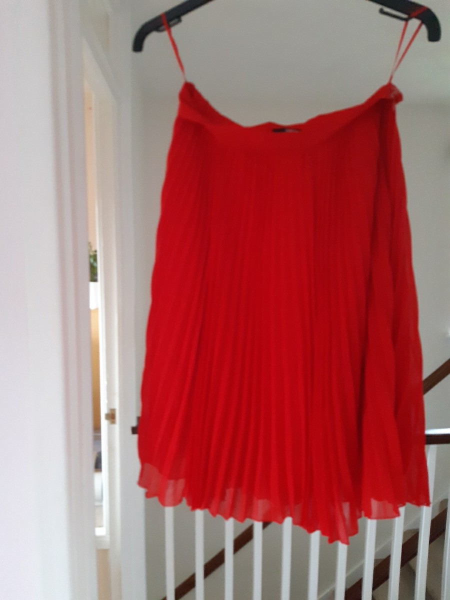 strapless open back dress Rent Oasis Red Lace Puff Sleeve Midi Dress