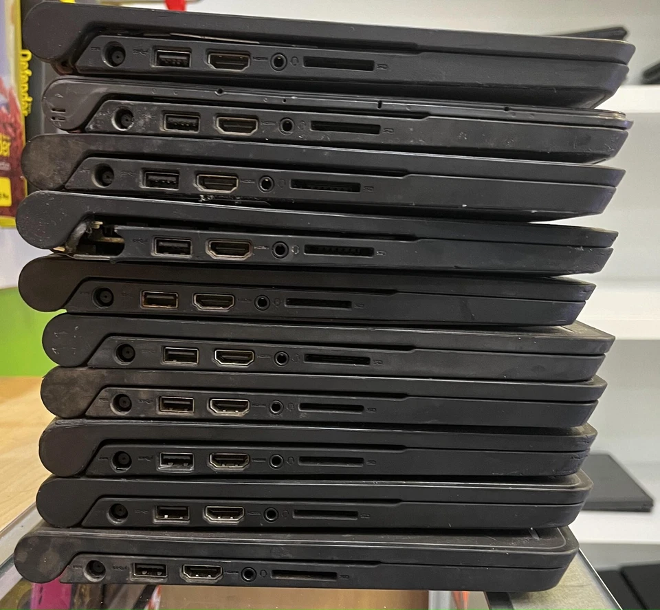 Dell Chromebook 11 P22T 11.6" Intel Celeron FOR PARTS OR REPAIR (LOT OF 10) - Image 4 of 4