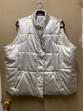 Izod Silver Metallic Button & Zip Puffer Vest Size 3x (fc209-1q643