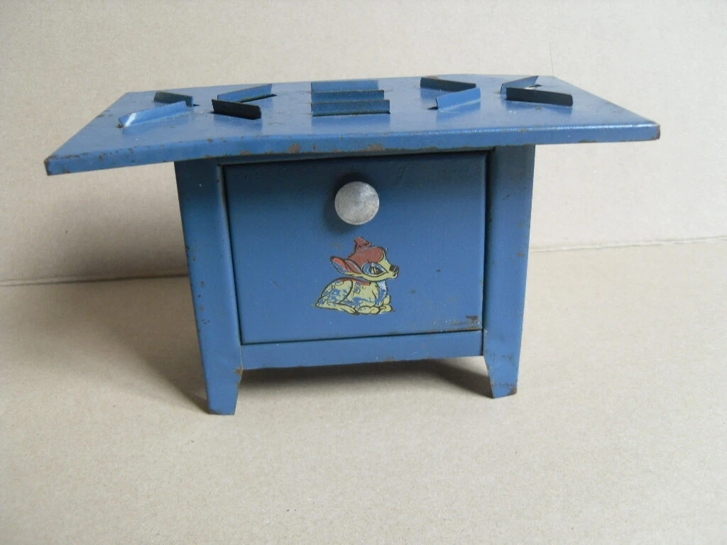Cuisinière Ancienne En Tôle Pour Poupées – Jouet Miniature Français (années 60/70)
