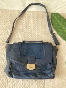new look navy bag