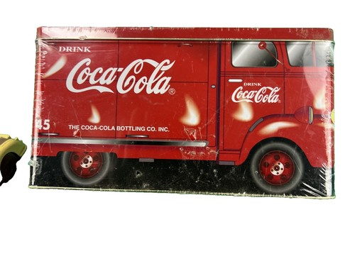 Case XX Coca-Cola 62156 SS Red Jigged Bone Knife w/ Tin & Papers