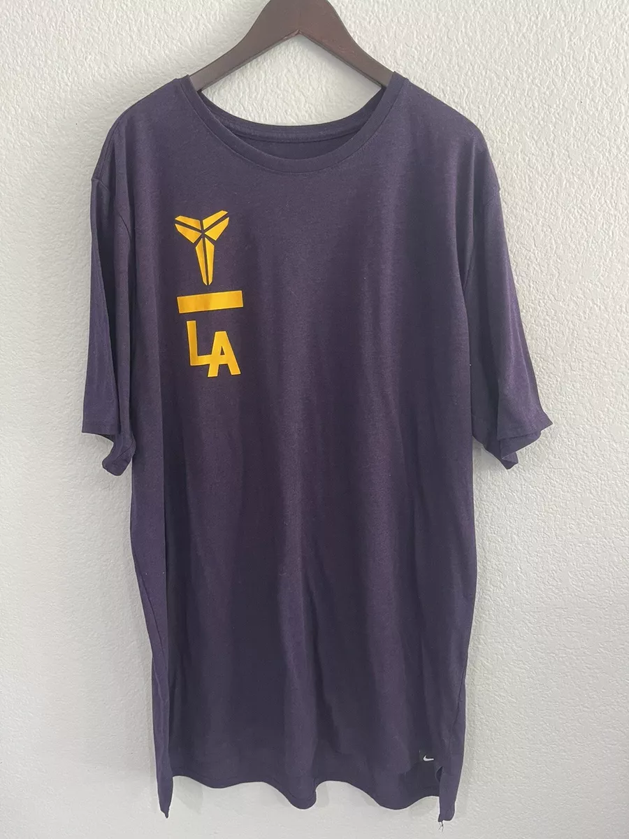 2xlt hotsell nike shirts