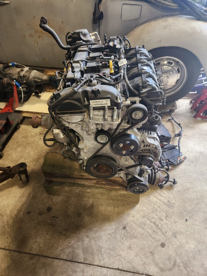 Ford Escape 2.0 2015 motor y transmisión. Solo 26.122 millas Foto 2 de 4