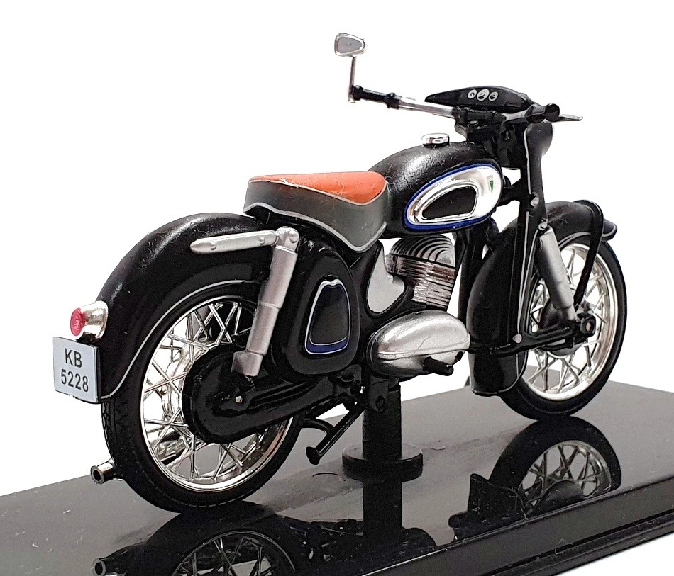 Moto Atlas Editions escala 1/24 4 658 120 - 1952 DKW RT 175 VS - negra Foto 2 de 4