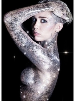  Miley Cyrus  Legendary Female Artist Sexy Celebrity 5X7 Color Glossy STUNNING!