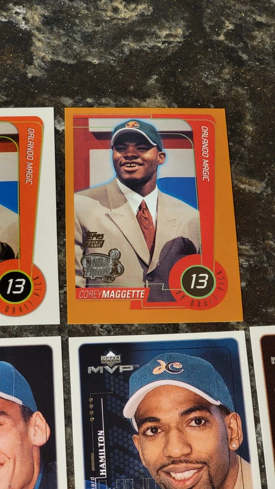 1999-00 Topps ~ Topps Tip-Off ~ UD MVP Baloncesto Tarjeta de Novato Lote de 18 - ¡Como Nueva! Foto 4 de 4