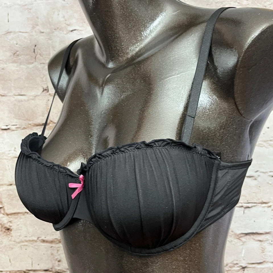 Sujetador con aros H&M 34C Burlesque Shelf Balconette negro Whimsigoth Foto 2 de 4