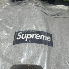 Supreme Hooded Sweatshirt