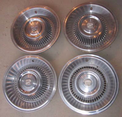 1963 - 1964 Cadillac Hubcap & Crest Original Wheelcover Set (4